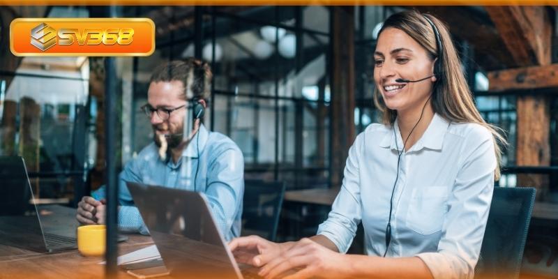 Hỗ trợ người chơi 24/7 qua nhiều kênh